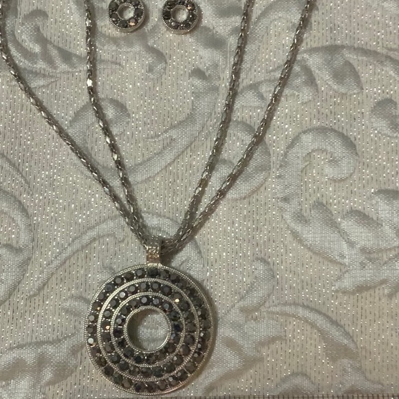 Marcasite Necklace and Earrings - Picture 3 of 5